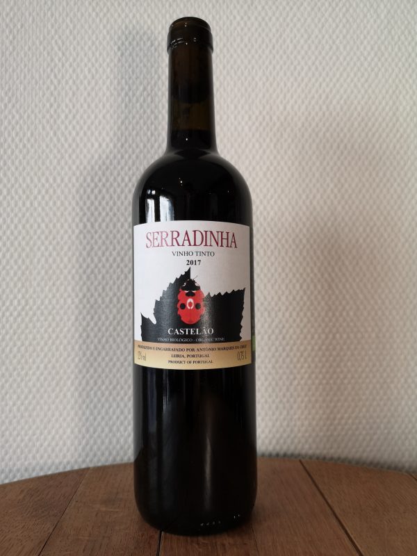 bouteille vin rouge serradinha